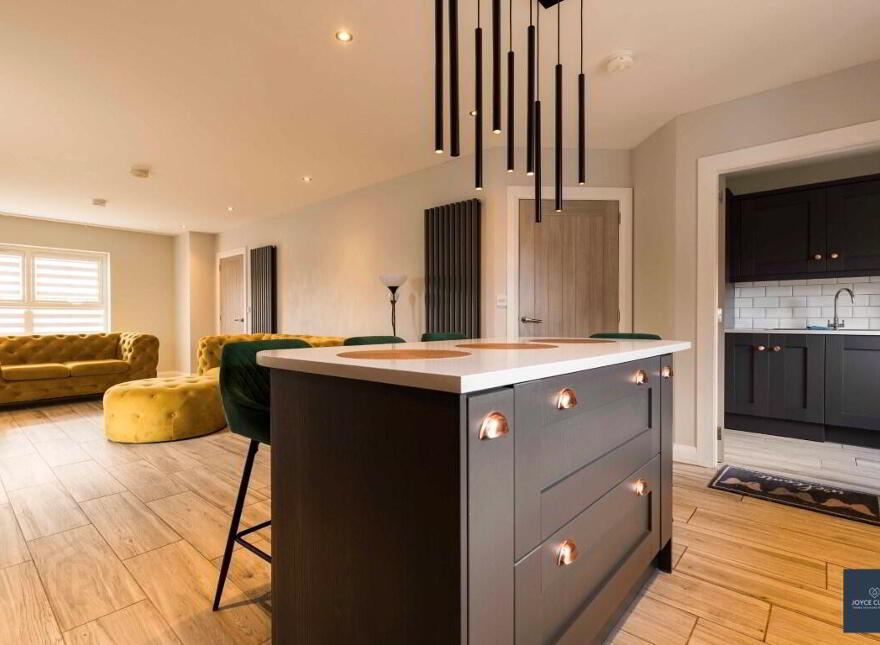 2 The Spires, Dungannon Road, Portadown, BT62 1FB