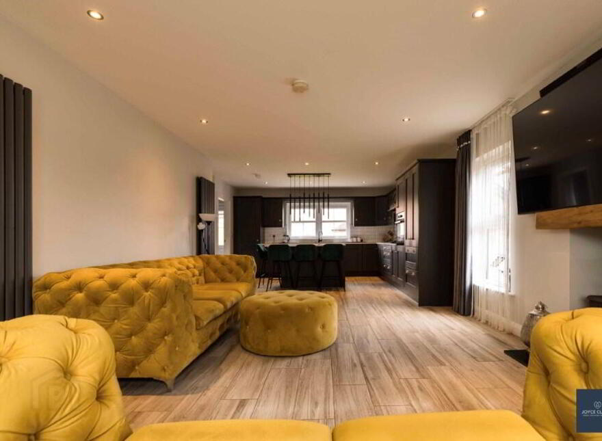 2 The Spires, Dungannon Road, Portadown, BT62 1FB