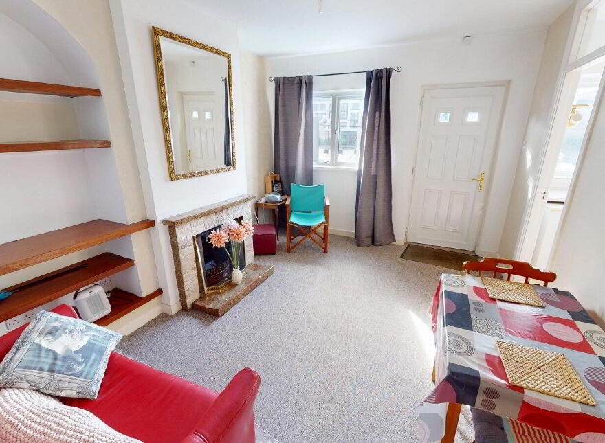 Apt 3 Crescent Mall, 7 Henrietta Street, Wexford Town, Y35TD80