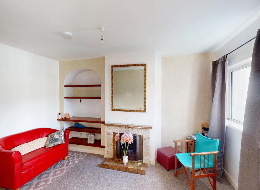 Apt 3 Crescent Mall, 7 Henrietta Street, Wexford Town, Y35TD80