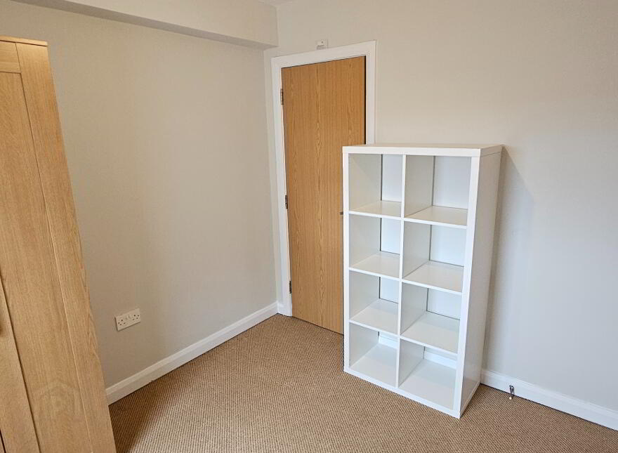 Unit 6, 1B Ravenscroft Avenue, Belfast, BT5 5BA