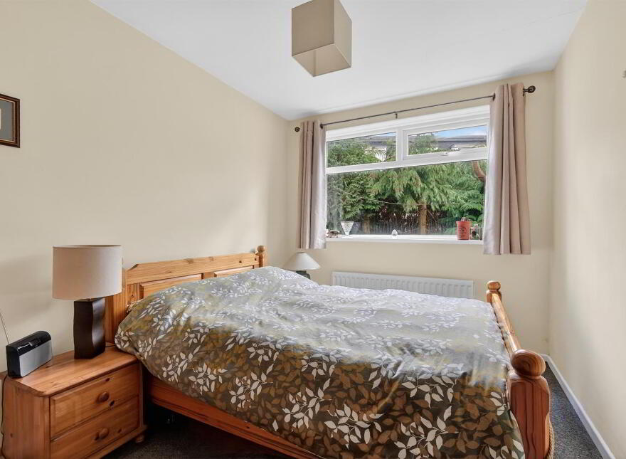 2 Marlborough Gardens, Belfast, BT9 6SQ