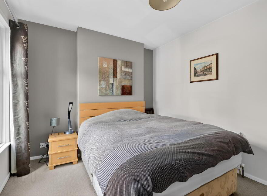 2 Marlborough Gardens, Belfast, BT9 6SQ
