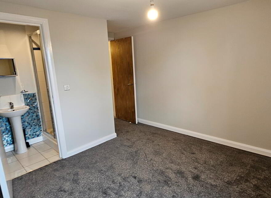 Unit 3, 1B Ravenscroft Avenue, Belfast, BT5 5BA