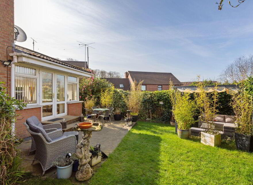 25 Lord Wardens Hollow, Bangor, BT19 1GP