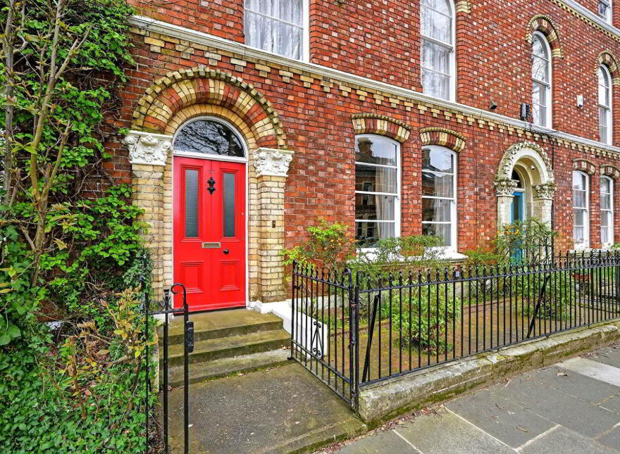 27 Rugby Road, Belfast, BT7 1PT