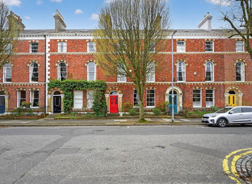 27 Rugby Road, Belfast, BT7 1PT