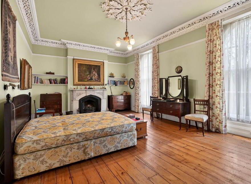 27 Rugby Road, Belfast, BT7 1PT