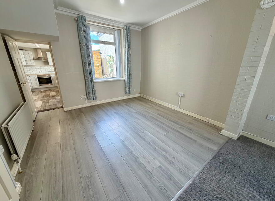 8 Robert Street, Waterside, L’derry, BT47 2ET