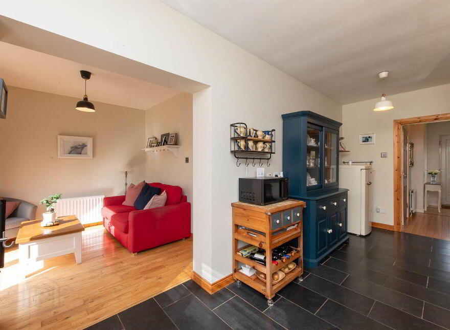 50 Oakwood Avenue, Carryduff, Belfast, BT8 8SW