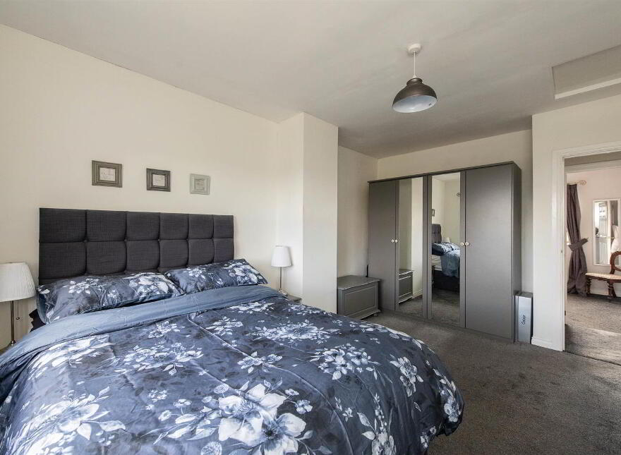 50 Oakwood Avenue, Carryduff, Belfast, BT8 8SW