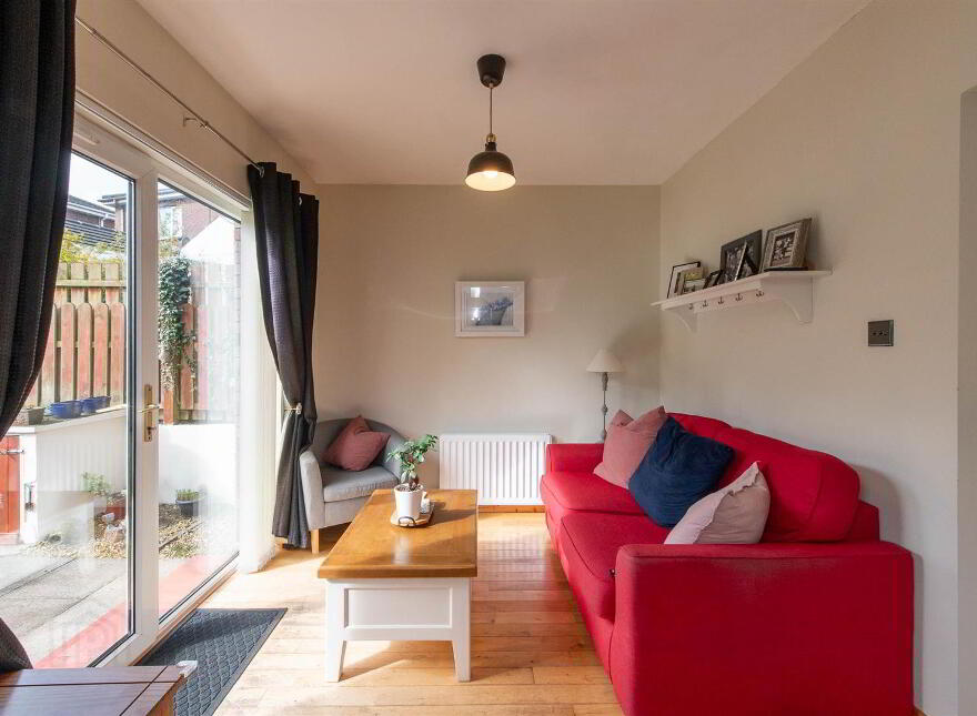 50 Oakwood Avenue, Carryduff, Belfast, BT8 8SW