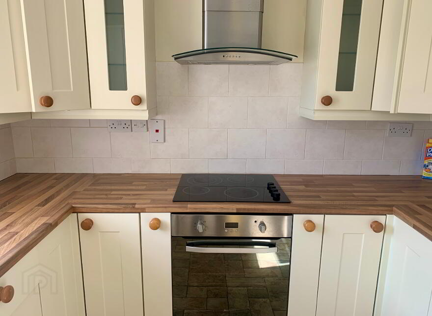 35 Riverside, Antrim, BT41 4BH
