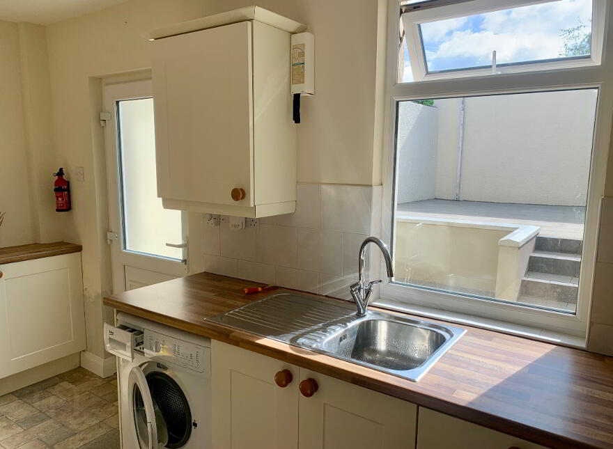 35 Riverside, Antrim, BT41 4BH