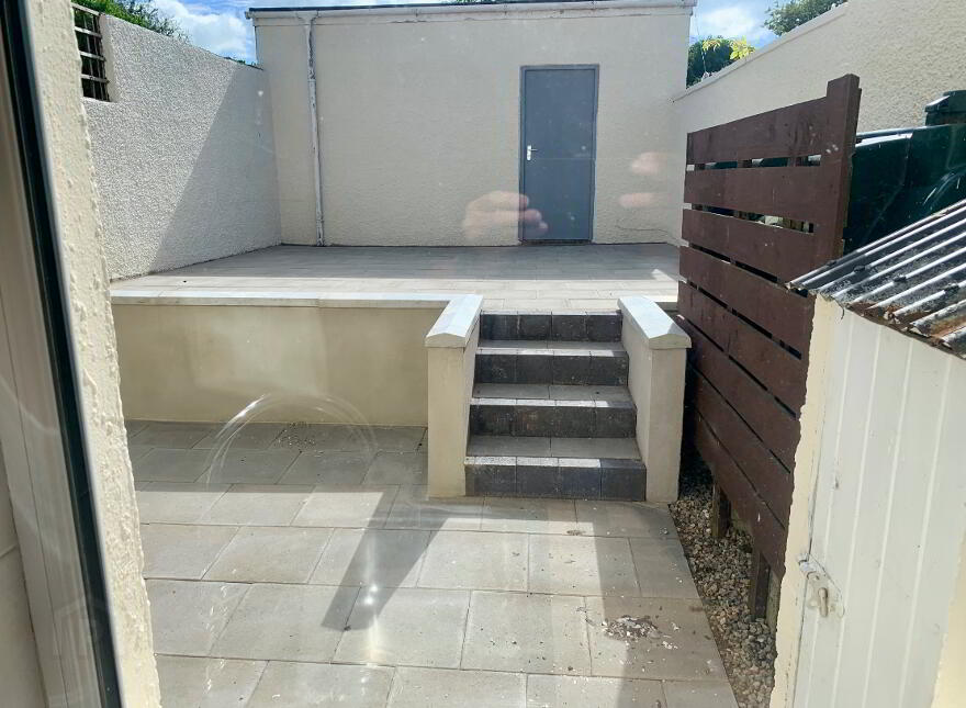 35 Riverside, Antrim, BT41 4BH