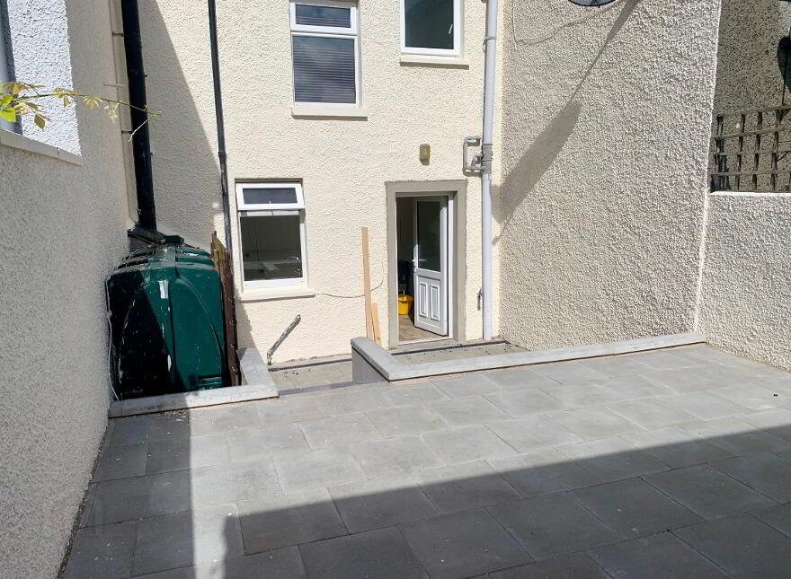 35 Riverside, Antrim, BT41 4BH