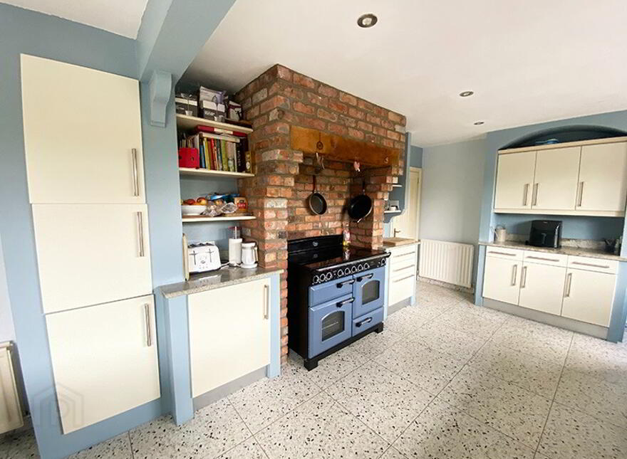 5 Greenan Drive, Loughbrickland, Banbridge, BT32 3YD