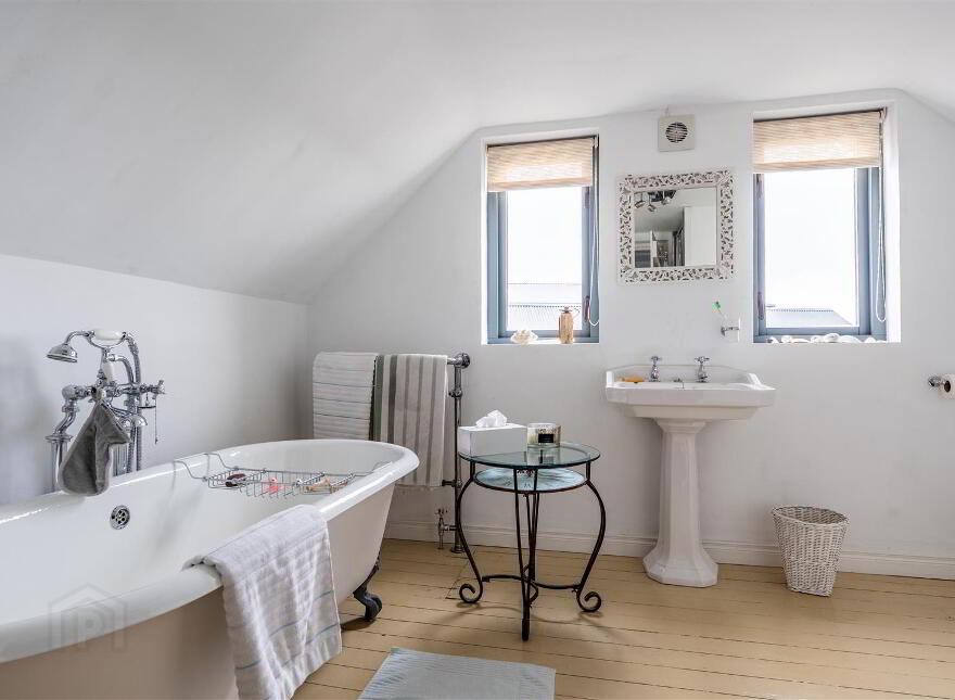 Wayside Cottage, 53 Ballinderry Road, Ballinderry Upper, Lisburn, BT28 2NA
