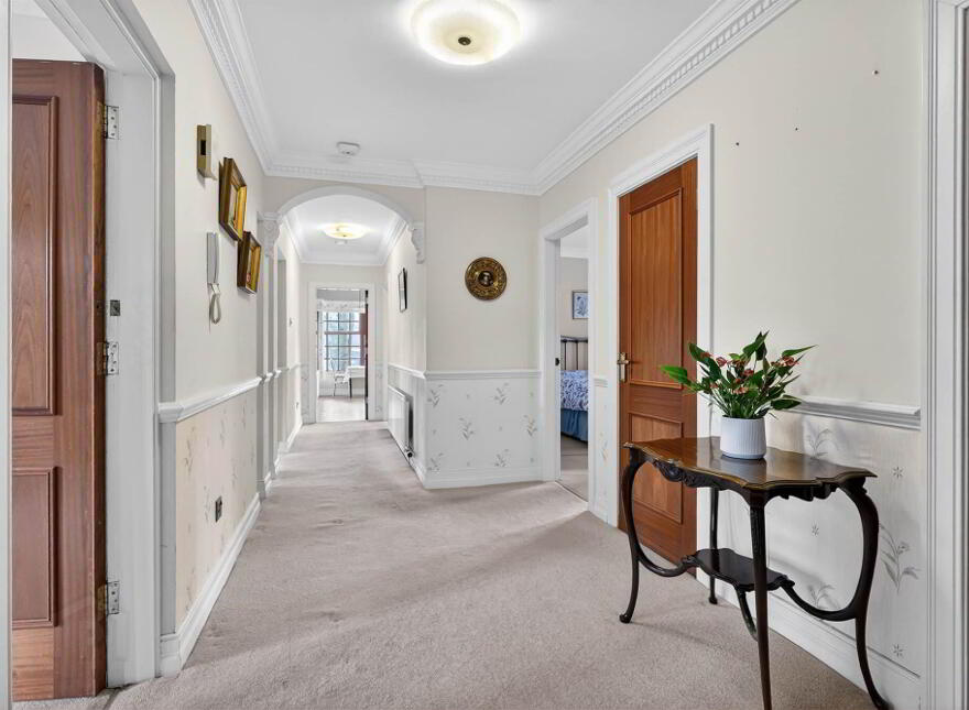 5 Broomhill Manor, Belfast, BT9 5HG