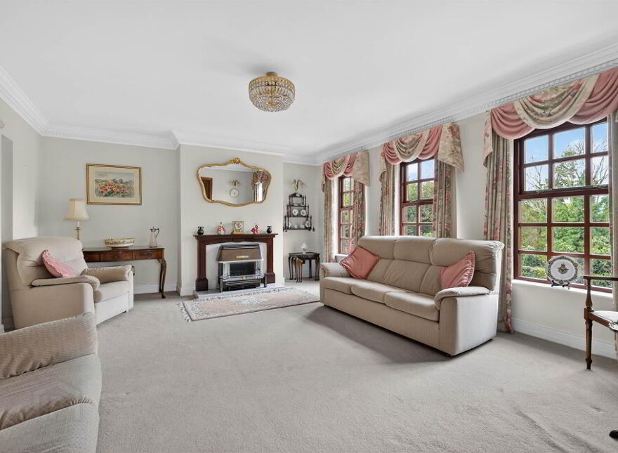 5 Broomhill Manor, Belfast, BT9 5HG