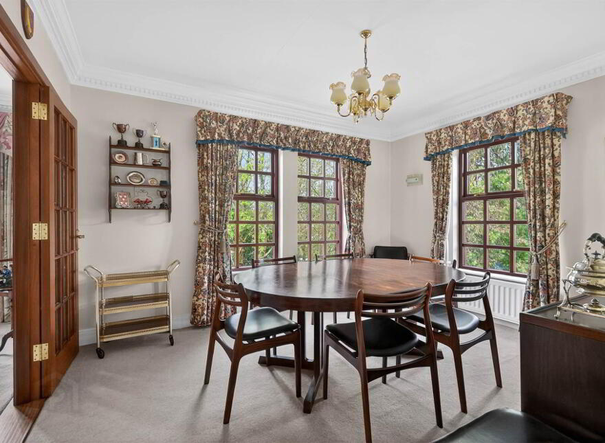 5 Broomhill Manor, Belfast, BT9 5HG
