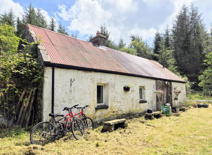 Wild Strawberry Cottage, Carricknagrow, Blacklion