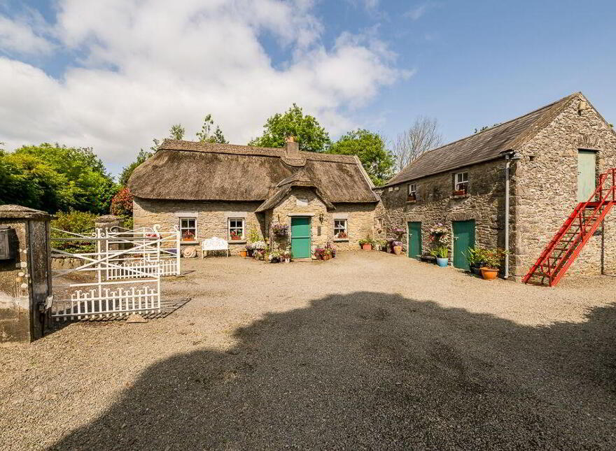 Castlekeeran, Carnaross, Kells, A82CF98