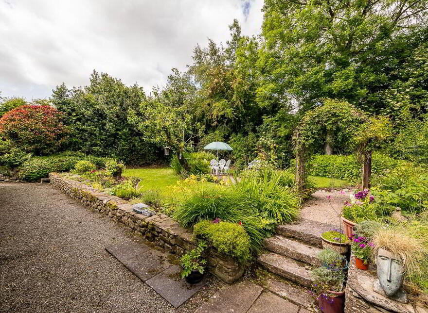 Castlekeeran, Carnaross, Kells, A82CF98