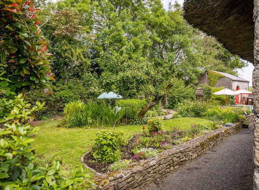 Castlekeeran, Carnaross, Kells, A82CF98