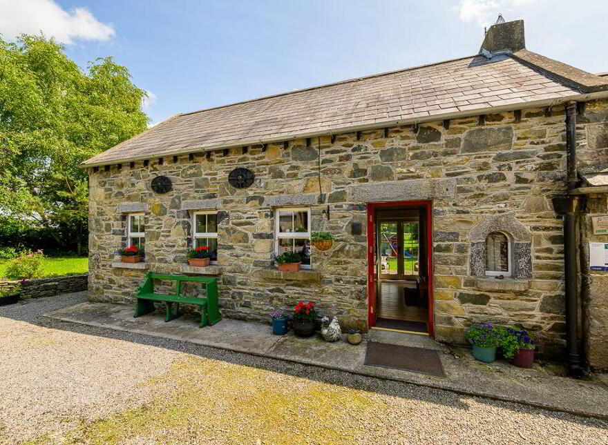 Castlekeeran, Carnaross, Kells, A82CF98