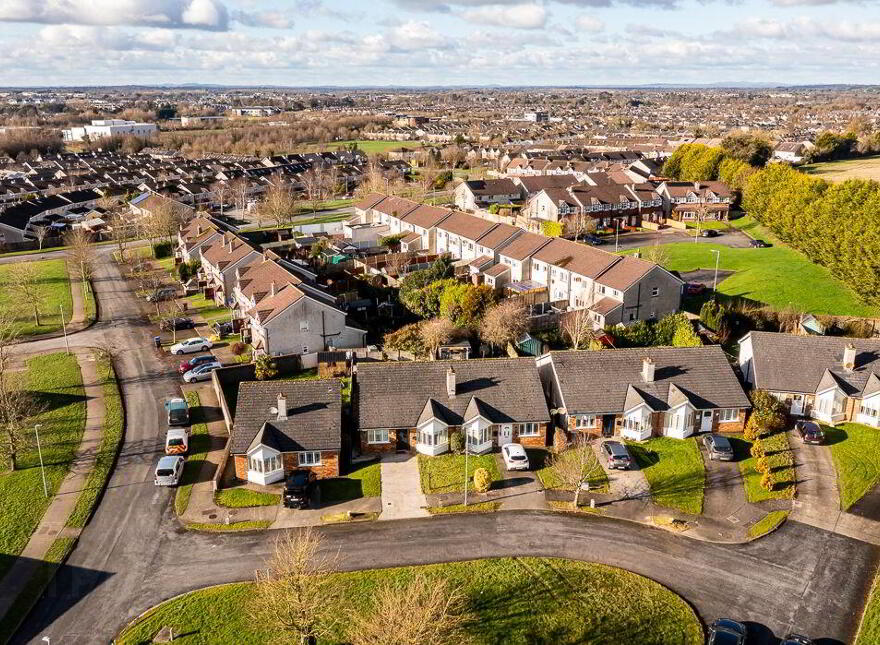 2 Spire View Green, Johnstown, C15E5X5