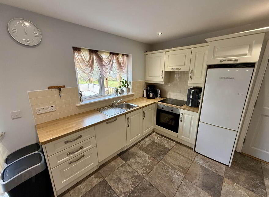 9 Lisacul Manor, Lisacul, Castlerea, F45E277