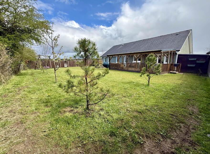 9 Lisacul Manor, Lisacul, Castlerea, F45E277