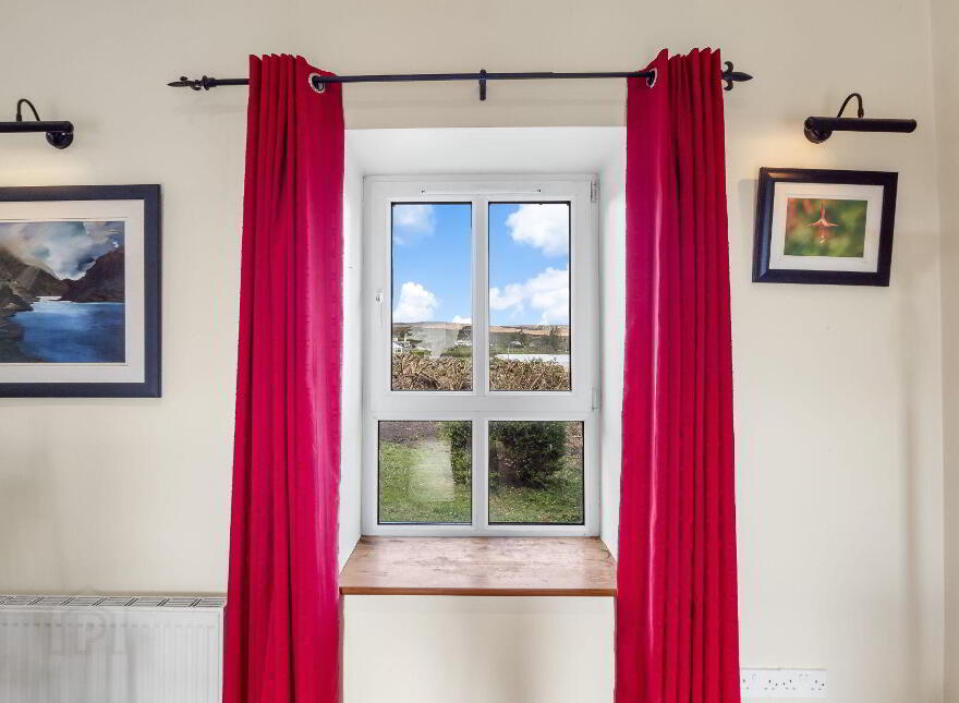 2 Oyster Cove, Kilkerrin, Ardmore, H91Y2AX