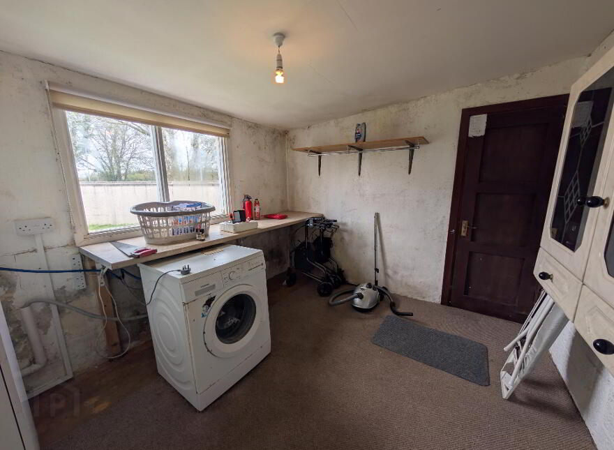 Lowpark, Charlestown, F12P263