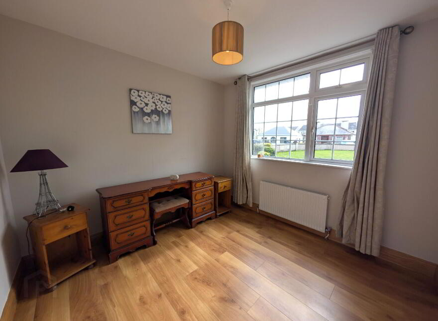 Lowpark, Charlestown, F12P263