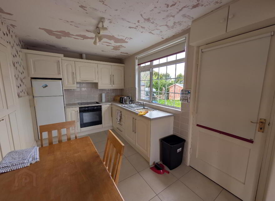 Lowpark, Charlestown, F12P263