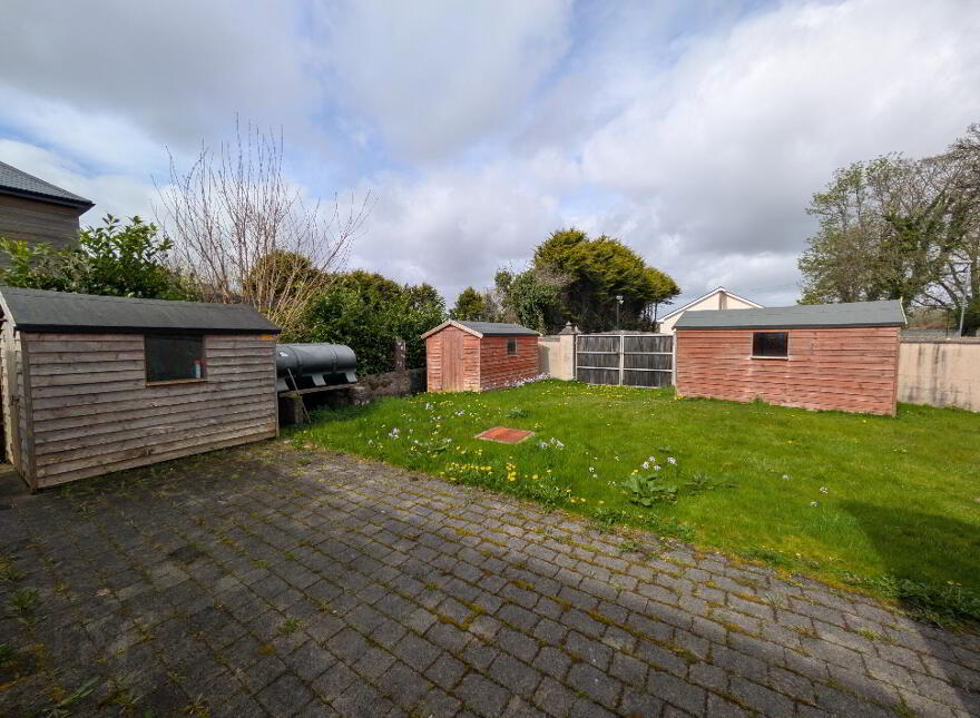 Lowpark, Charlestown, F12P263