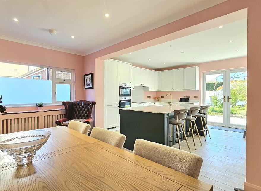 9 Cloughlands Park, Carrickfergus, BT38 7NJ
