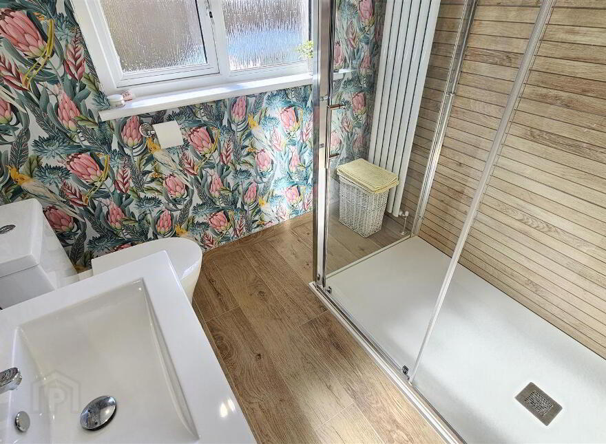9 Cloughlands Park, Carrickfergus, BT38 7NJ