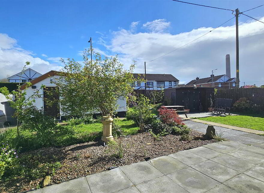 9 Cloughlands Park, Carrickfergus, BT38 7NJ