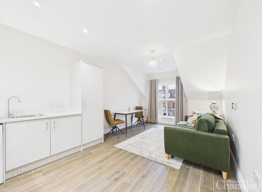 Apt 6 370 Rosetta Villas, 372 Ormeau Road, Belfast, BT7 3HW