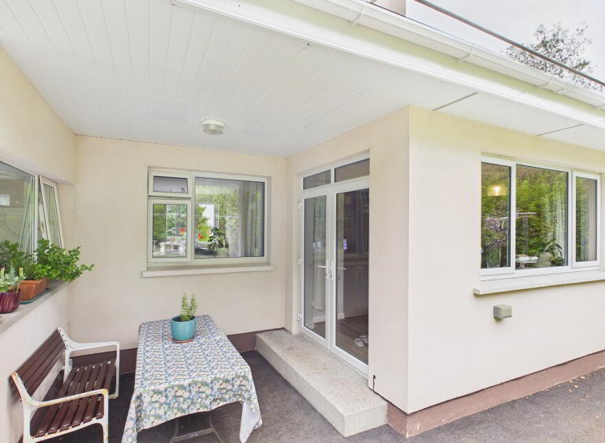 Loreto House, Rockshire Road, Ferrybank, Waterford, X91A4AT