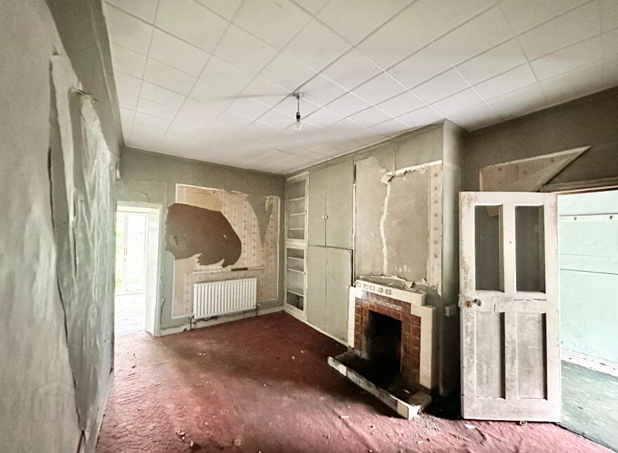 The Turretts, Charleville, P56VP95