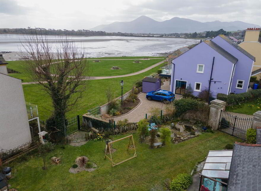 The Gate Lodge, 14 Main Street, Dundrum, BT33 0LU