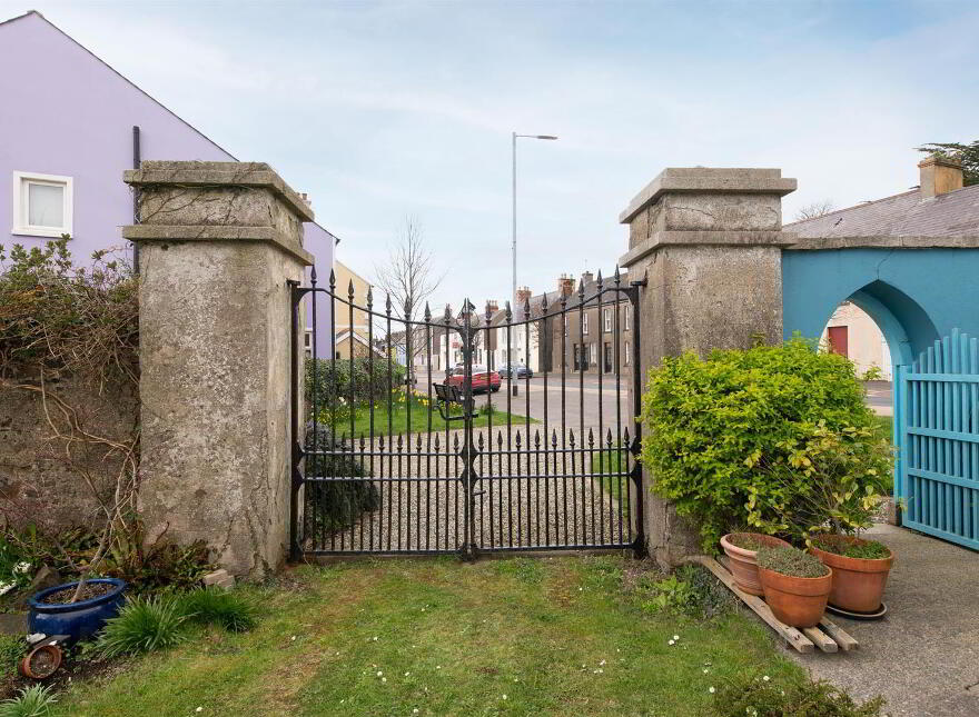 The Gate Lodge, 14 Main Street, Dundrum, BT33 0LU