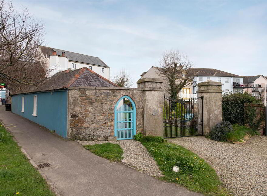 The Gate Lodge, 14 Main Street, Dundrum, BT33 0LU