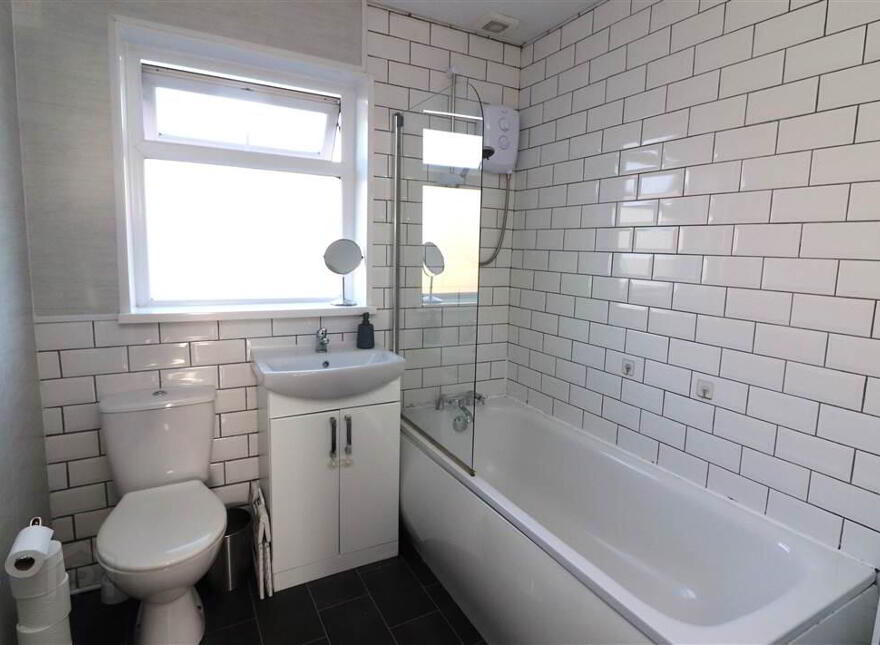 4 Old Mill Cottages, Derriaghy Road, Lisburn, BT28 3RY
