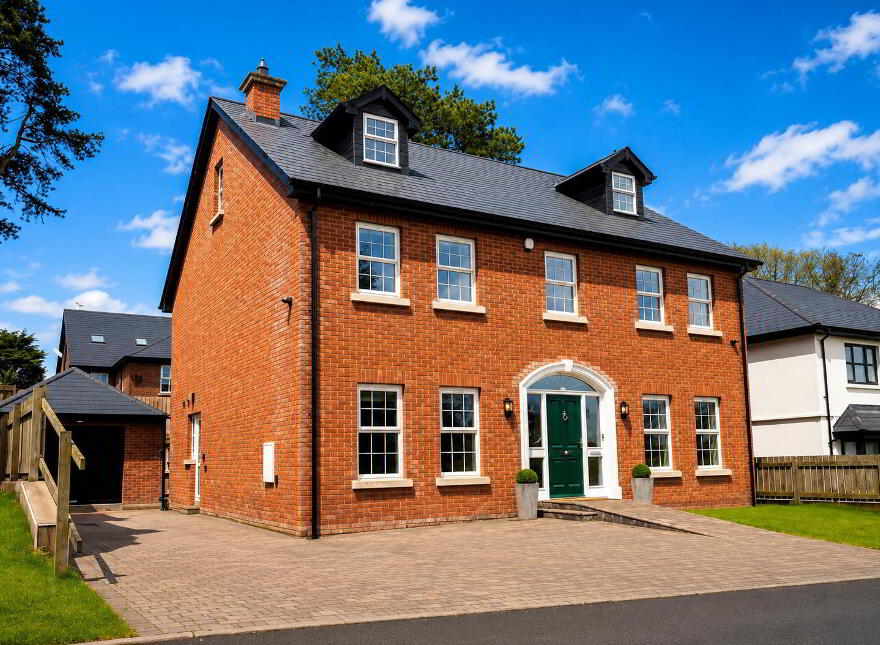 2 Willow Tree Lane, Derry, BT48 8TJ