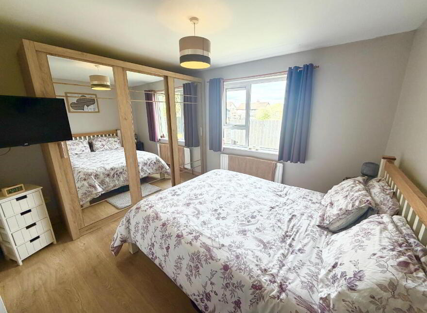 31 Briar Hill, Greysteel, Derry, BT47 3DE